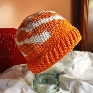 Handmade Unisex crochet hat Sz. Adult L/XL in organic cotton yarn